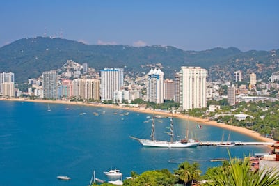 ¡Acapulco de pie! Estos hoteles ya recibirán turistas para Navidad y Año Nuevo tras el paso del Huracán Otis