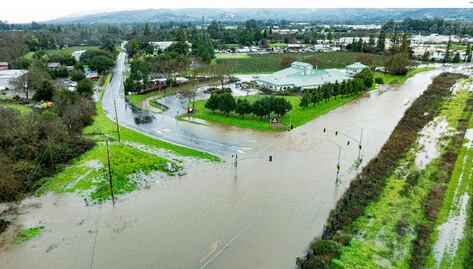 Más de 14 millones de personas en alerta en California por "lluvias catastróficas". VIDEO