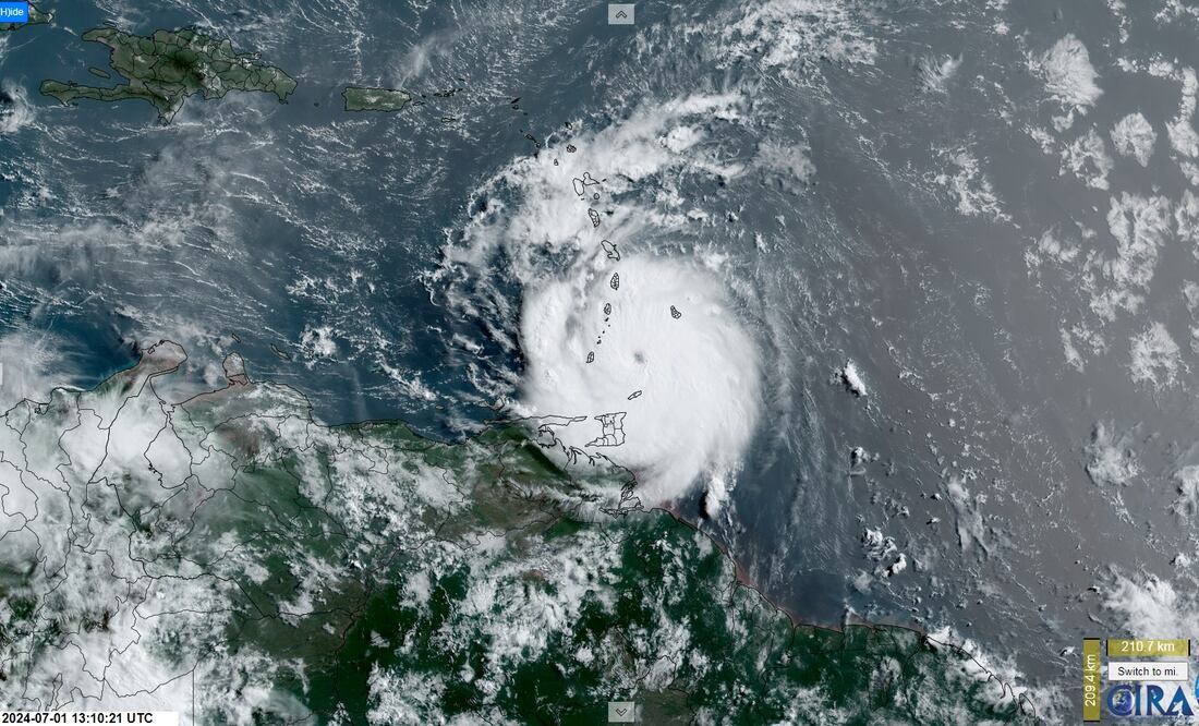 Así luce desde el espacio Beryl, el poderoso huracán que amenaza a México. EFE/ RAMMB/CIRA