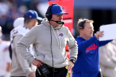 Sueño del Super Bowl 2026 termina: despiden a Sean McDermott, histórico entrenador de los Bills, tras derrota contra Denver