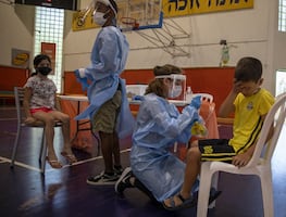 Covid en Israel. Expertos ven resistencia de variante Delta a vacunas