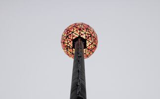 Peso, tamaño y otros datos de la esfera de Times Square que recibe el Año Nuevo