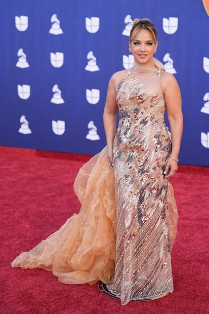 Adamari López (AP Photo/John Locher)