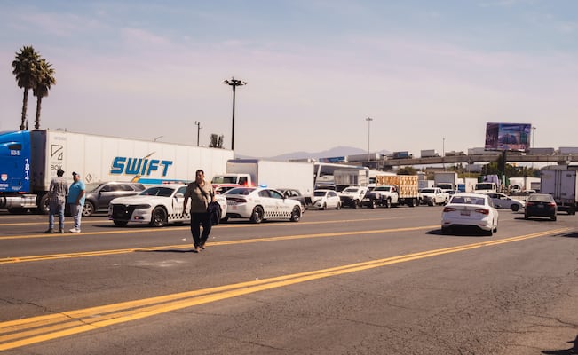 Bloqueo transportistas 3 de noviembre. ¿Qué vialidades están cerradas en Edomex? ¿Cómo está la México-Querétaro?