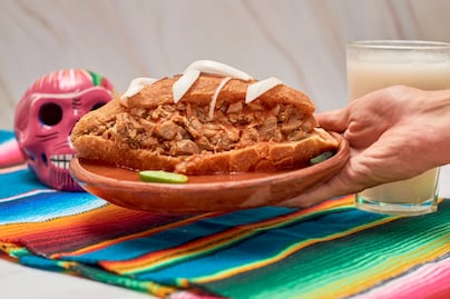 La torta ahogada, de Guadalajara, se consagra entre los mejores sándwiches del mundo, según Taste Atlas