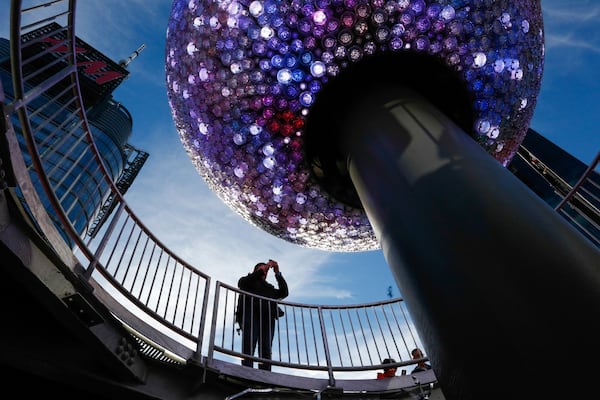 Nueva York revela la nueva esfera de Times Square, 'Constelación', para recibir el Año Nuevo