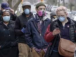 CDC recomiendan a vacunados usar cubrebocas en interiores