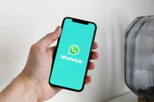 WhatsApp lanza nuevas funciones en ABRIL: Escáner de documentos y mejoras en videollamadas