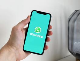 WhatsApp lanza nuevas funciones en ABRIL: Escáner de documentos y mejoras en videollamadas