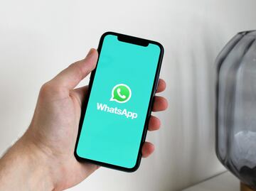 WhatsApp lanza nuevas funciones en ABRIL: Escáner de documentos y mejoras en videollamadas