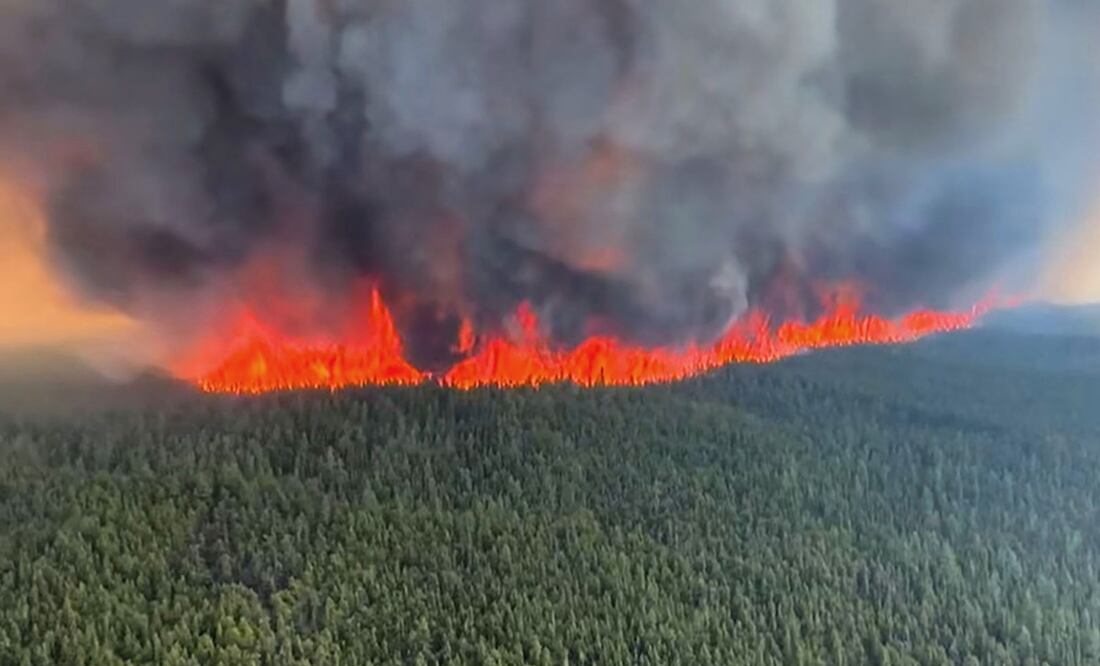 Incendios en Canadá/ (Photo by Handout / BC Wildfire Service / AFP)