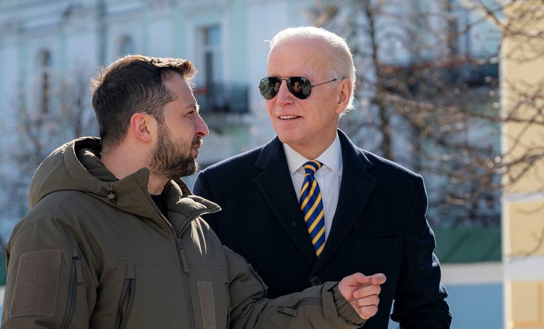 (Ukrainian Presidential Press Office via AP)