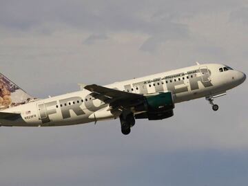 Pasajeras demandan a Frontier por ignorar sus denuncias de agresión sexual