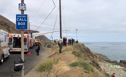 Muere familia tras ser alcanzada por ola en playa de California