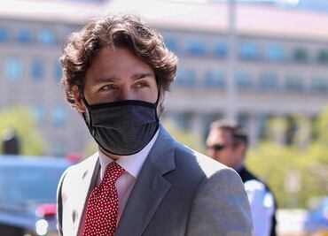 A diferencia de Trump, Trudeau promueve el uso de mascarillas