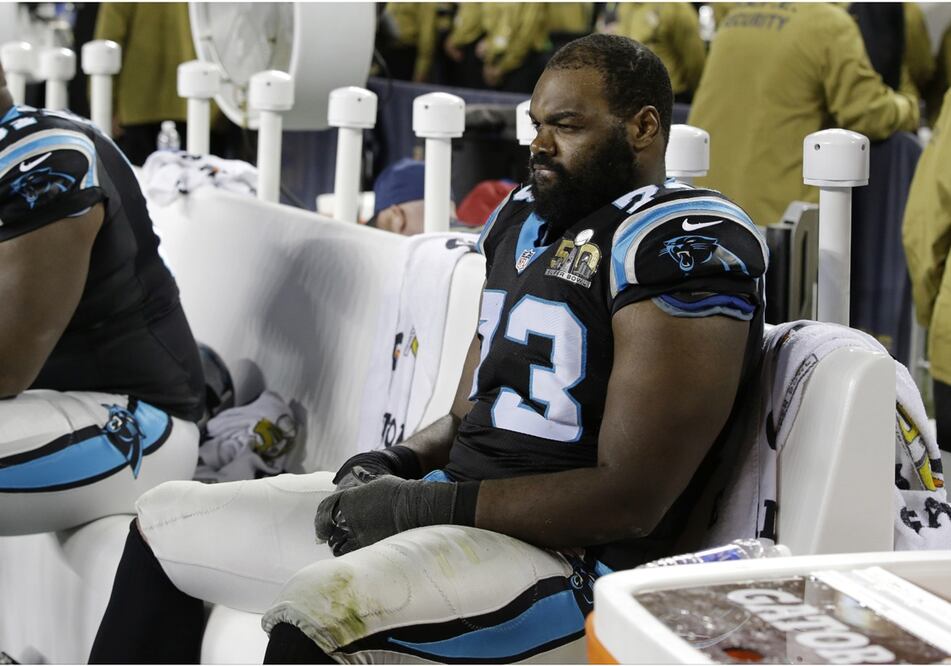 Michael Oher jugó en la NFL para Baltimore, Tennessee y Carolina. Foto: AP
