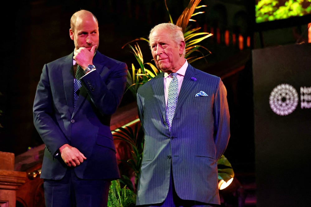 Salud del rey Carlos III preocupa tras imágenes de deterioro físico: “Está en decadencia”. Foto: AFP