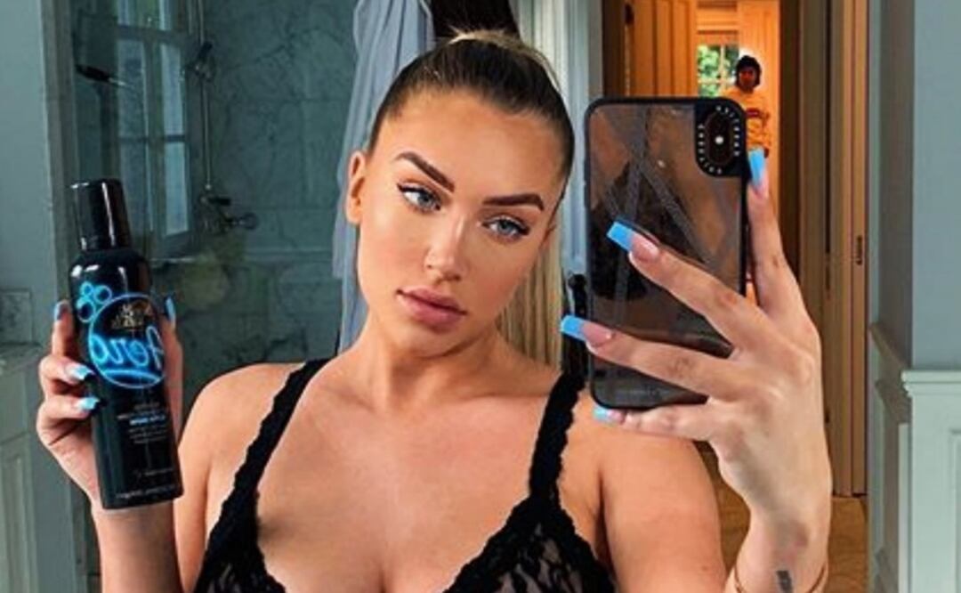 Instagram @stassiebaby