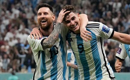Messi y Julián Álvarez dan ventaja a Argentina (2-0) contra Croacia