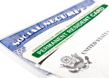 Inmigrantes ahora pueden obtener Green Card y Seguro Social al mismo tiempo