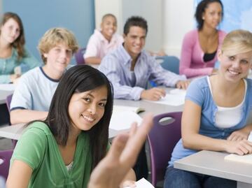 Lanzan beca para hispanos que buscan estudiar maestría en Florida