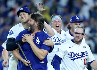 Increíble: Dodgers y Azulejos juegan 18 entradas en casi 7 horas y establecen récord histórico en la Serie Mundial