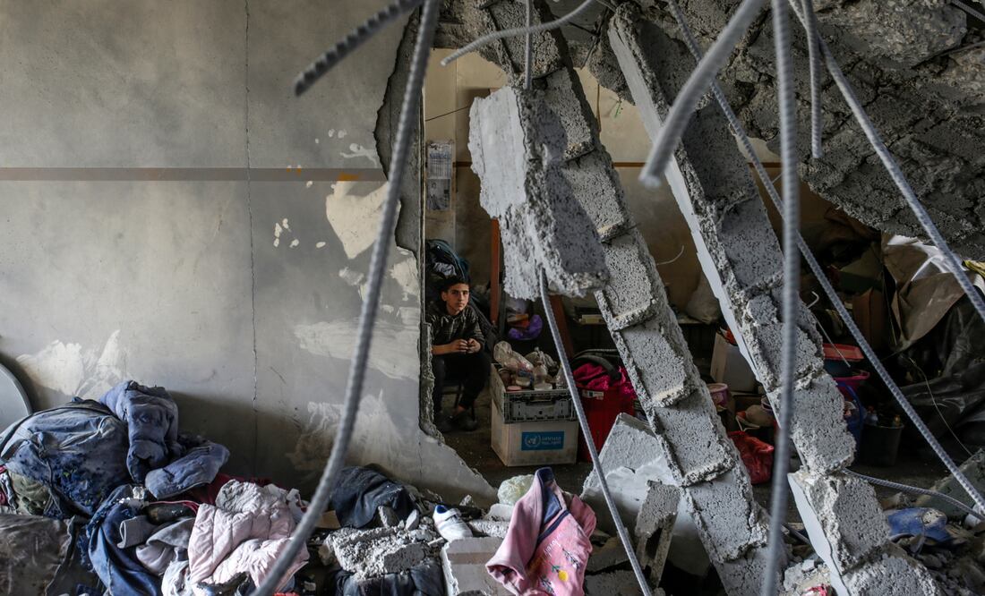 Israel libera director palestino ganador del Oscar atacado por colonos en Cisjordania. (Raviv Rose via AP)