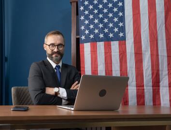 Solicitan asistente de visas para trabajo en el Consulado de Estados Unidos; pagan $347,433 y solo piden prepa 