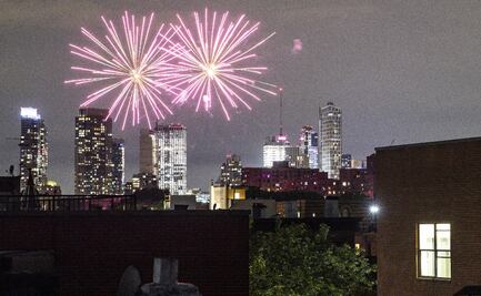 ¿Por qué hay fuegos artificiales todas las noches en NY?