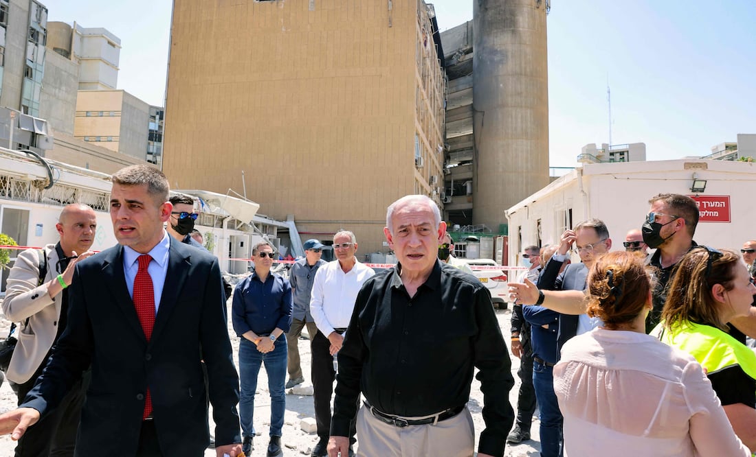 Irán niega ataque a hospital en Israel y acusa al régimen hebreo de manipular información. (Photo by Marc Israel SELLEM / POOL / AFP)