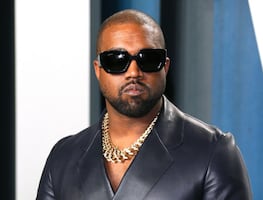 Familia de George Floyd pide a Kanye West 250 MDD por difamación