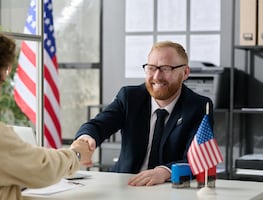 Visa americana. El único consulado donde todavía conseguirás una cita en 2025