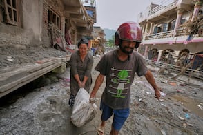 Riada en Nepal: casi 600 muertos y 2,500 desaparecidos