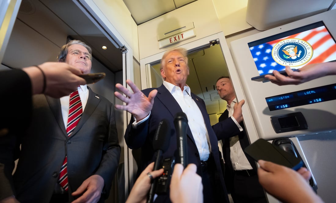Trump dice que trabajadores surcoreanos deportados de Hyundai volverán a la planta en Georgia: "Yo me oponía a sacarlos" (AP Photo/Mark Schiefelbein)