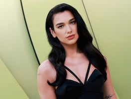 Dua Lipa y los diminutos bikinis que modeló en sus vacaciones en Jamaica