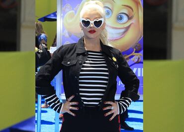 Christina Aguilera presume traje de baño en jacuzzi de Miami