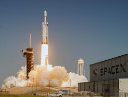 NASA inicia misión para explorar la luna Europa de Júpiter; llegará en 5 años y medio