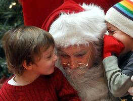 ¿Cuánto gana un Santa Claus en centros comerciales de EU?