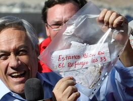 Funeral de Piñera: "Estamos vivos por él", agradece grupo de los 33 mineros rescatados en 2010