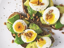 Ocho beneficios para la salud de comer aguacate
