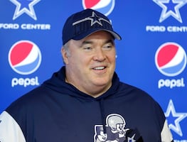 El entrenador de los Dallas Cowboys elogia al mexicano Isaac Alarcón
