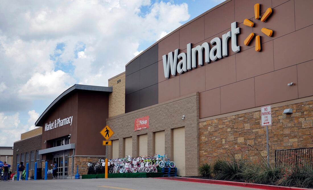 ¿Adiós a Walmart? En medio del boicot de latinos, la cadena cerraría varias sucursales. Foto: AP