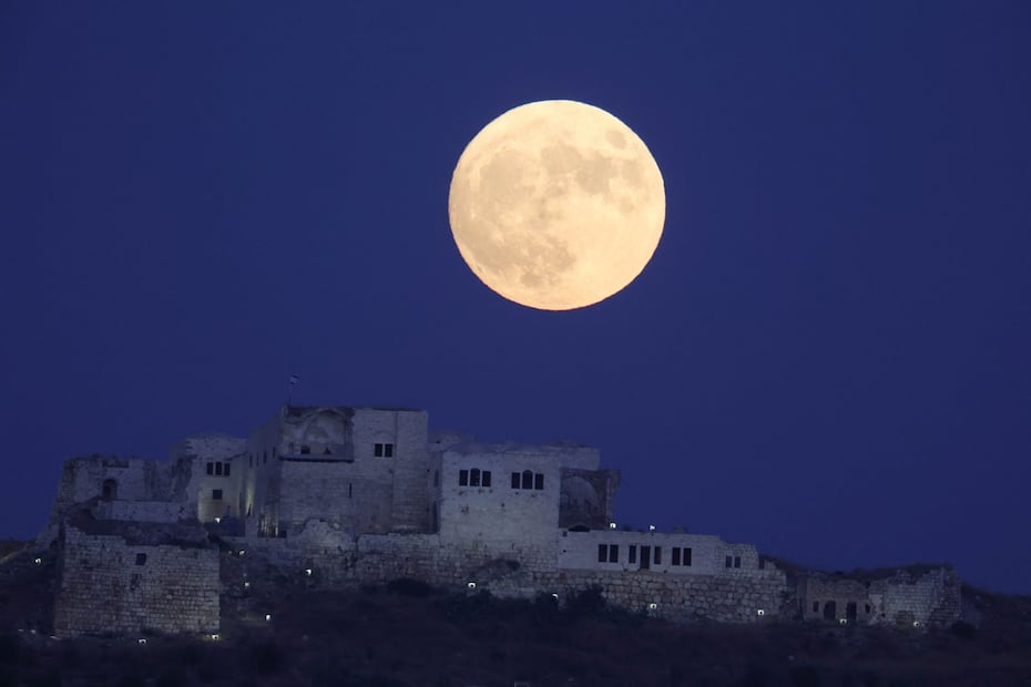 Superluna Azul/ AP