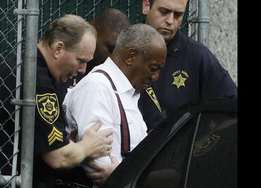 Anula Corte condena de Bill Cosby por abusos sexuales