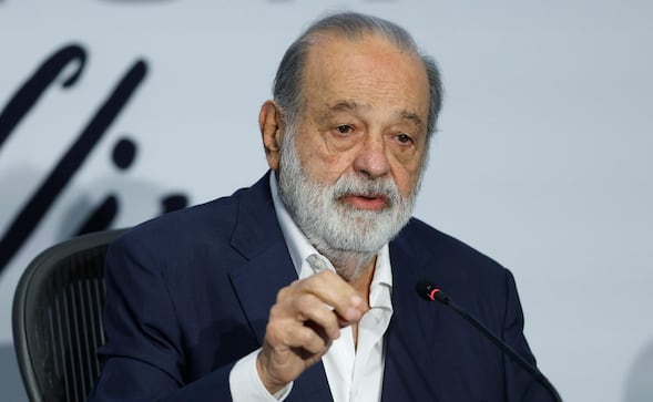 “Es una barbaridad”: Carlos Slim arremete contra las jubilaciones de Telmex a los 48 años y lanza dura advertencia 