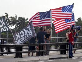Mar-a-Lago, residencia de Trump, amanece en calma tras cateo del FBI