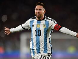 “Disfrutemos” a Messi, dice Scaloni previo al debut de Argentina en la Copa América