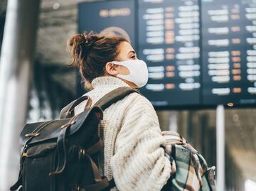 El uso de cubrebocas ya no será obligatorio en aviones en México