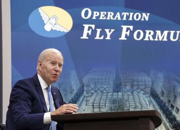 "Todavía hay trabajo por hacer", reconoce Biden ante escasez de leche infantil