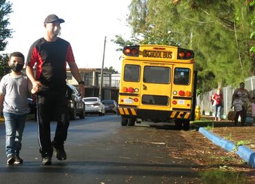 Alistan regreso a las escuelas en Los Ángeles; aquí las fechas